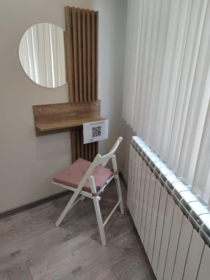 Flowers Apartment Добрич Экстерьер фото